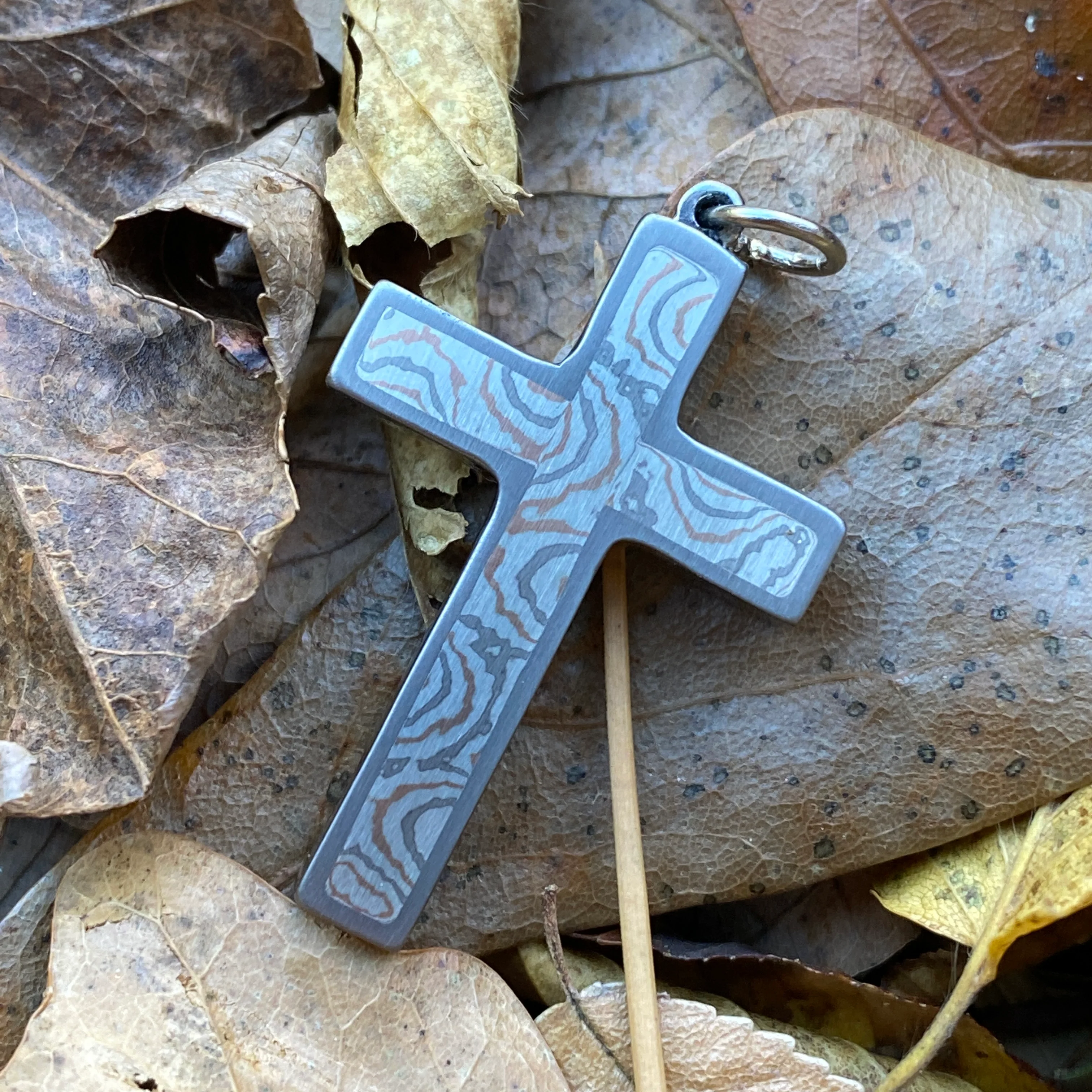 Mokume Cross Pendant - Image 3
