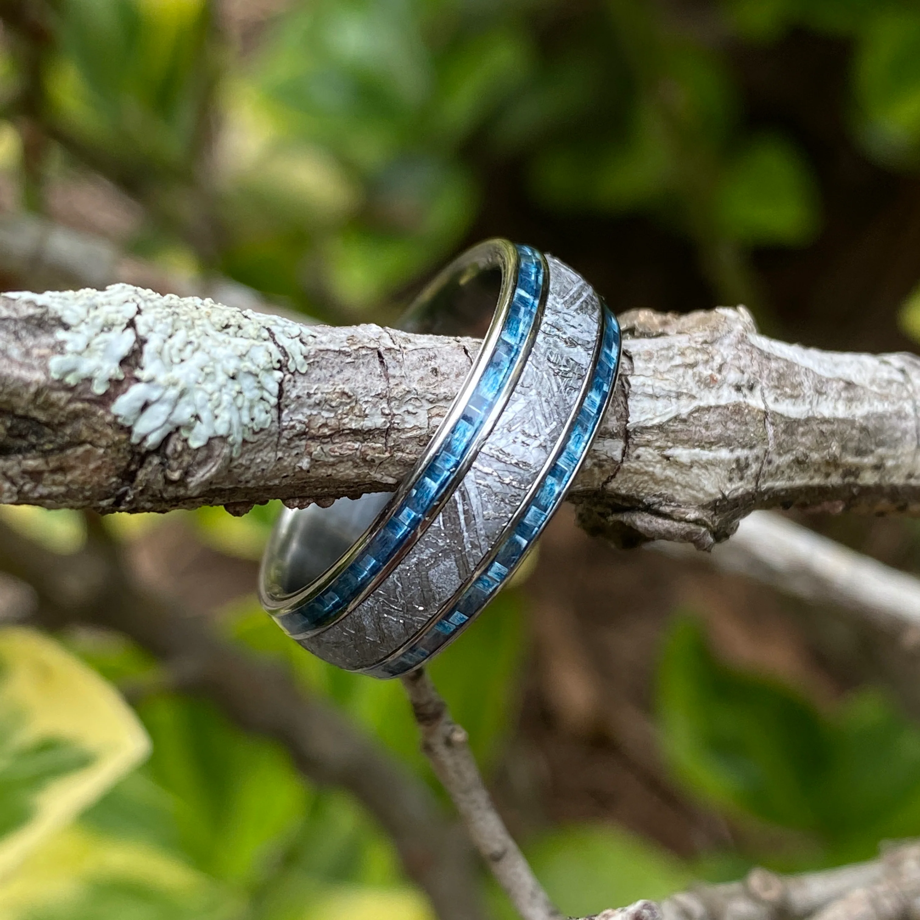 Meteorite with Twin Light Blue Carbon Fiber - Image 5