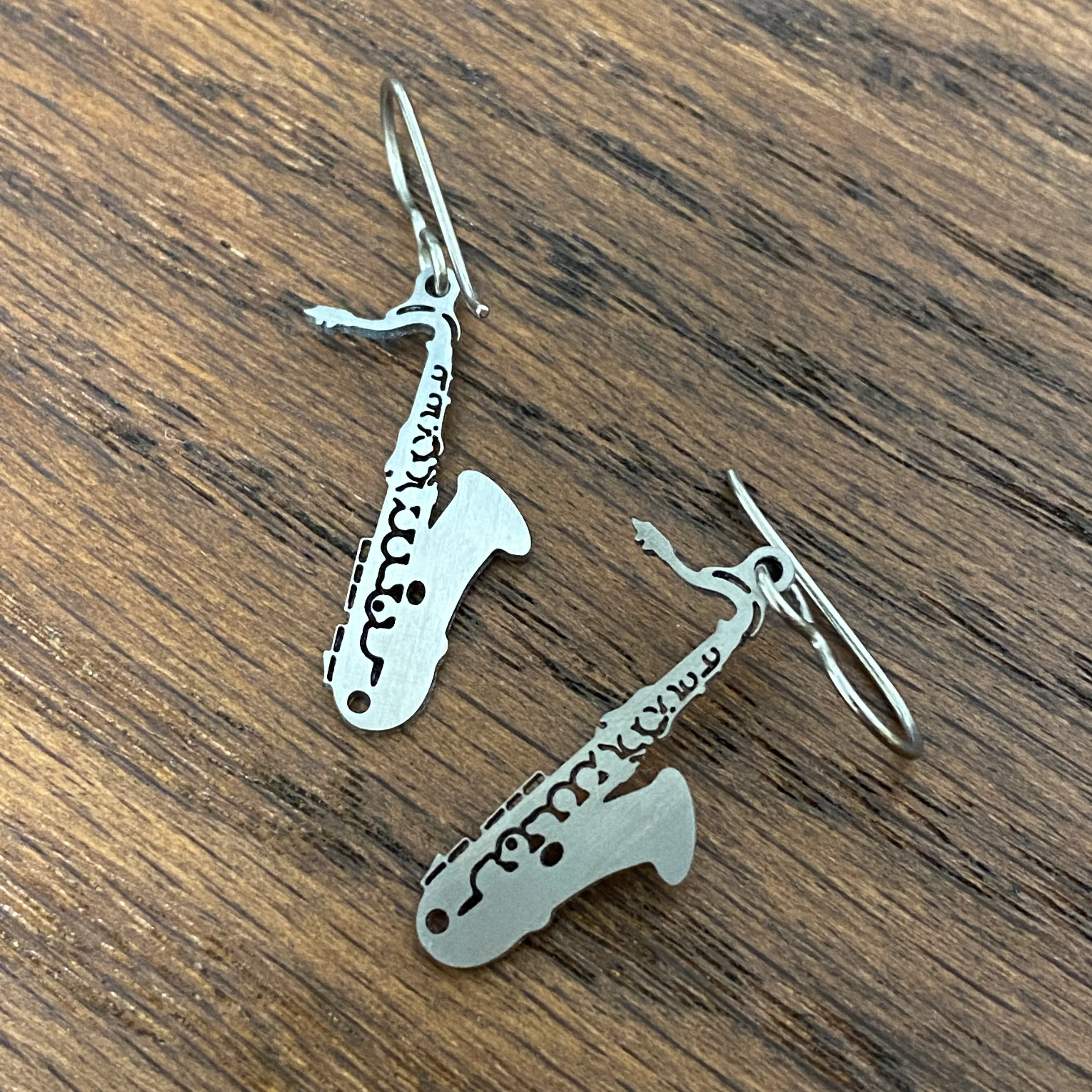 Titanium Saxophone Earrings - Image 2