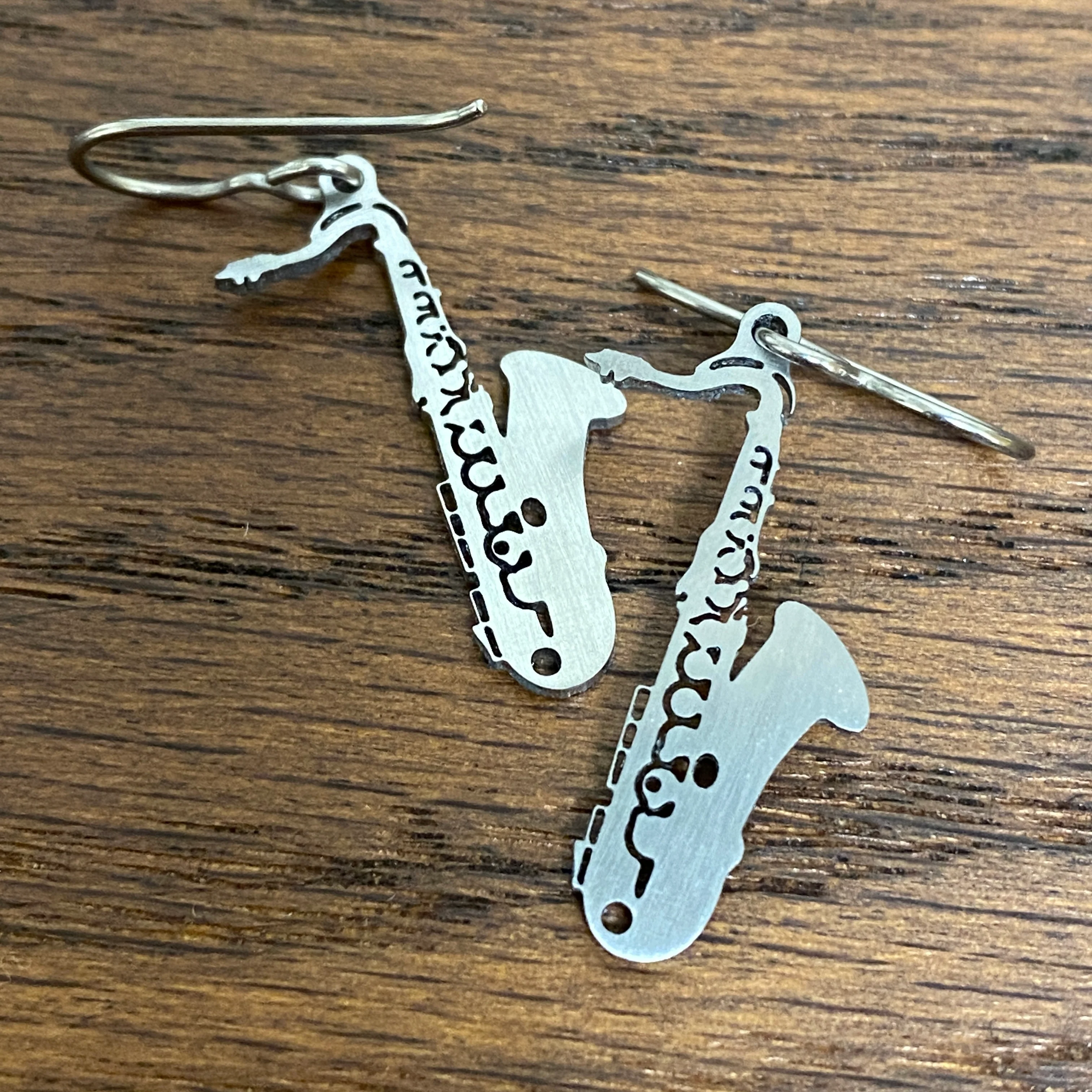 Titanium Saxophone Earrings - Image 4