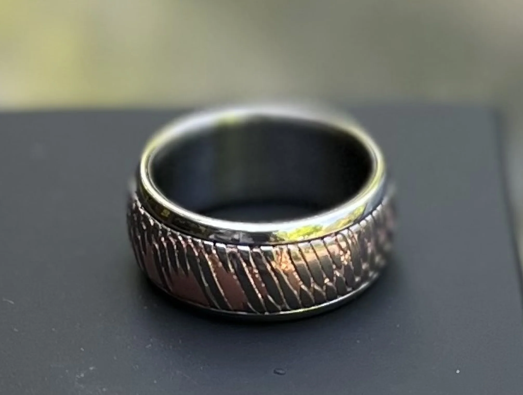 Titanium with Superconductor Spinner Ring - Image 8